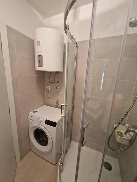 Apartman Emily2 Dramalj 0*,